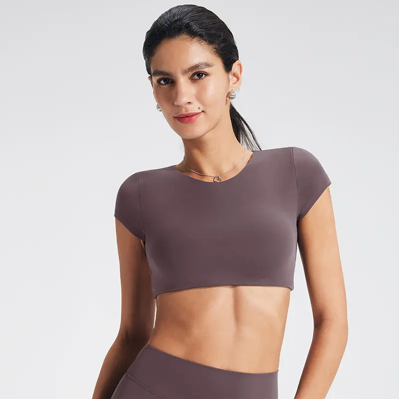 Dark brown short-sleeved single piece shirt