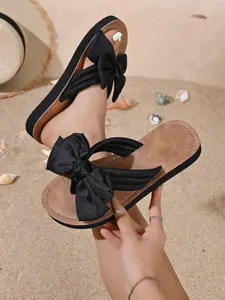 Women's Bowknot Flip Flops - Black Satin Thong Sandals with Cushioned Flat Sole