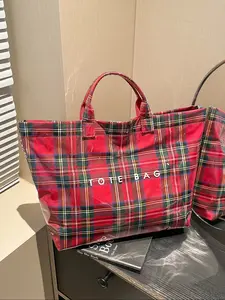 Christmas Gift Plaid Large Capacity Tote Bag, Casual Shopping Bag, Lightweight PVC & Kraft Paper, Magic Tape Closure, Women's Fashion Accessory