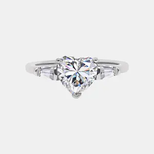 【714】Valentine's Flash 925 Sterling Silver Synthetic Moissanite Ring