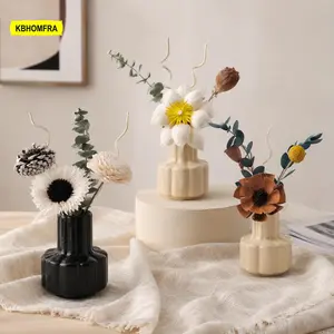 KBHOMFRA Dried Flower Reed Diffuser Jasmine, Sandalwood Diffuser Scent, With Diffuser Stick 60ml Aromatic Essential Oil For A Long-lasting Fragrance, Ceramic Vase Decorative For Living Rooms, Bedrooms, And Bathrooms.