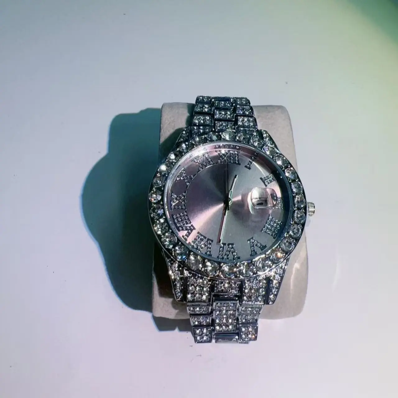 Elegant Quartz Watch with Silver Diamond Studded Circular Bezel 40mm Silver Diamond Bracelet Luxury Timepiece
