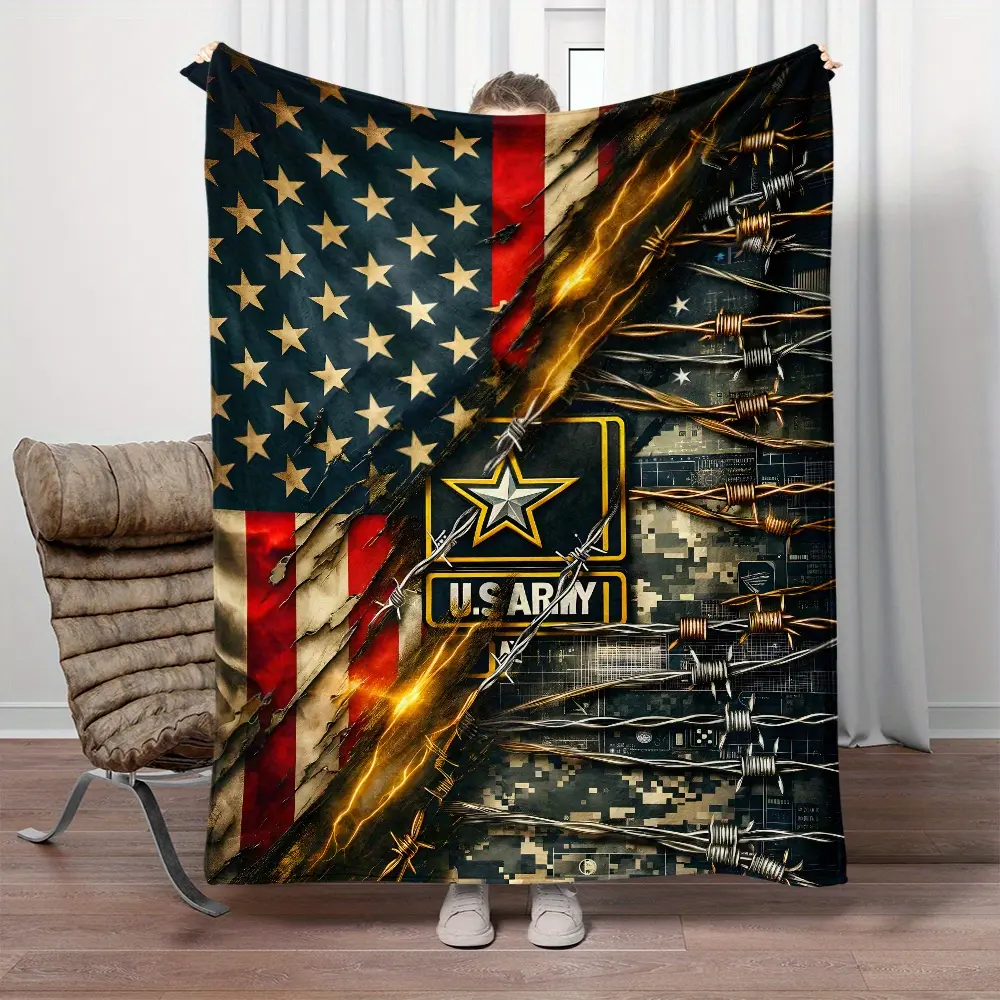 1 Piece American Army Printed Flannel Blanket - Lightweight and Soft, Featuring Patriotic American Flag and Barbed Wire Design, 280g/sqm, Suitable for Sofa, Bed, Travel, and Home Decoration, Patriotic Theme Blanket |   Military Style Lightweight Mat