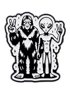 Alien Peace Cartoon Monster Enamel Pin, Fun Lapel Pin, Metal Pin, Patchable Backpack and Clothing, Unique Gift for Friends and Fans
