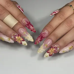 (MTO) Handcrafted Wearable Nail Art - Luxury Seashell & Floral Jewelry Accessories