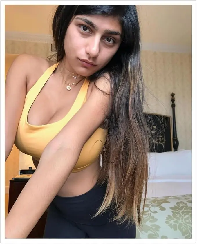 NoFramed, Mia Khalifa Sexy Poster