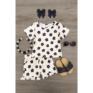 Cream Flower Short Set