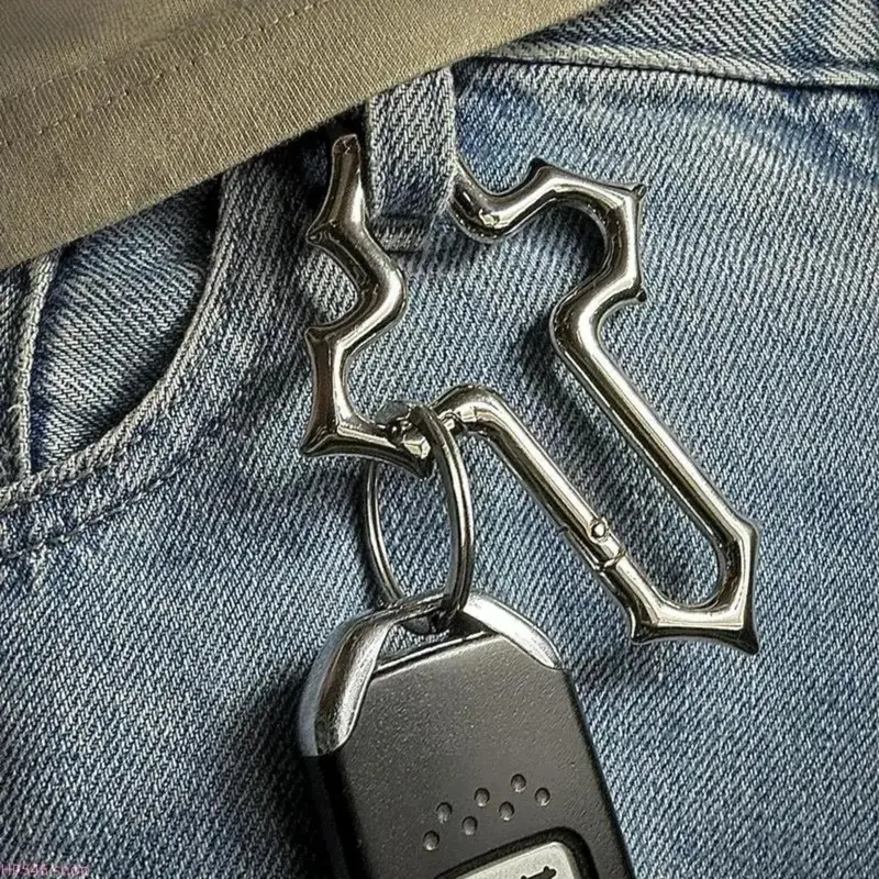 Religious Crucifix Grunge Clasp Key Clip, Y2K Cross Carabiner Keychain, Hypoallergenic Unisex Jewelry, Practical EDC Gear & Lucky Bracelet Ornament, Nice Present for Dad, Boyfriend and Adults, Perfect for Camping, Hiking and Outdoor Climbing homedecor