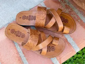 Brown Leather Sandals Woman Vintage Style 1970s Floral Flip Flops Hippie BOHO Shoes Handmade Summer Footwear