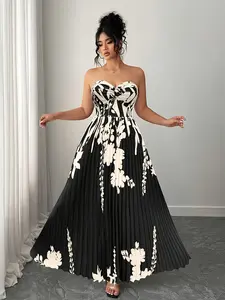 Elegant Plus Size Dress, Pleated Skirt, Ruching Craftsmanship, Fashionable Floral Print, Stylish and Graceful Design