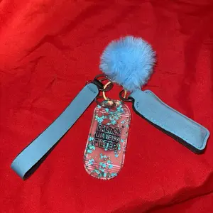 Pom keychain