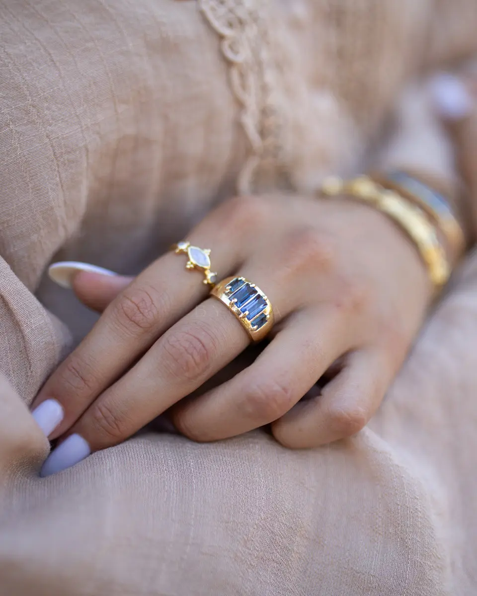 Kate Ring * Iolite hydro * Gold Plated * BJR356