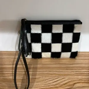 Women's Plaid Handmade Craft Leather Bifold Wallet, Christmas Purse, Slim Minimalist Design, RFID Blocking, 5 Card Slots, Lightweight Durable Daily Use Accessory