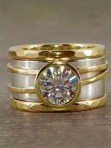 1 PC Glamorous Cubic Zirconia Stackable Round Solitaire CZ Ring For Women For Wedding Engagement Anniversary Party Jewelry Valentine's Day Gift