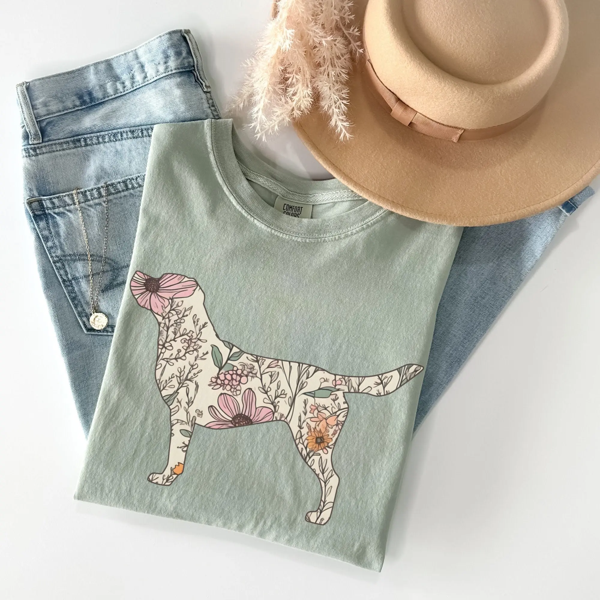 Comfort Colors Labrador Retriever Shirt, Wildflowers Lab Tshirt, Lab Mom Gift, Labrador Mama Gifts, Floral Dog Lover GIft, Chocolate Lab