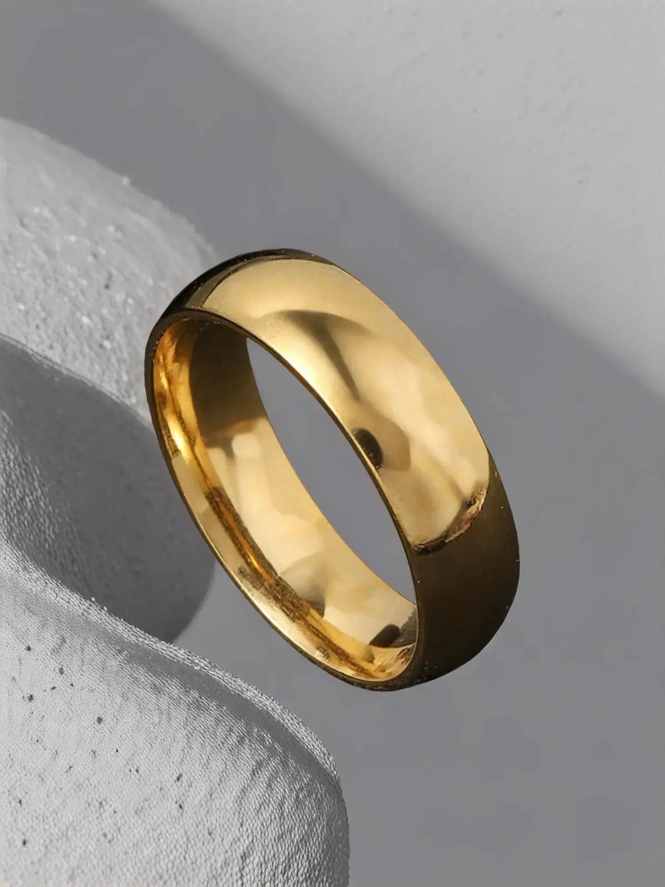 Titanium Steel Couple Ring, Shiny Surface, 6mm Round Edge Design, Perfect Gift for Friends & Family, Ideal for Parties & Daily Wear, Dainty Stacking Rings, Stackable Ring