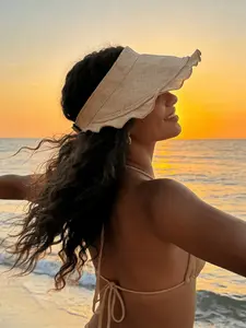Women's Foldable Sun Hat with UV Protection, Breathable Polyester Beach Hat, Outdoor Summer Accessory, Ideal Gift for Women