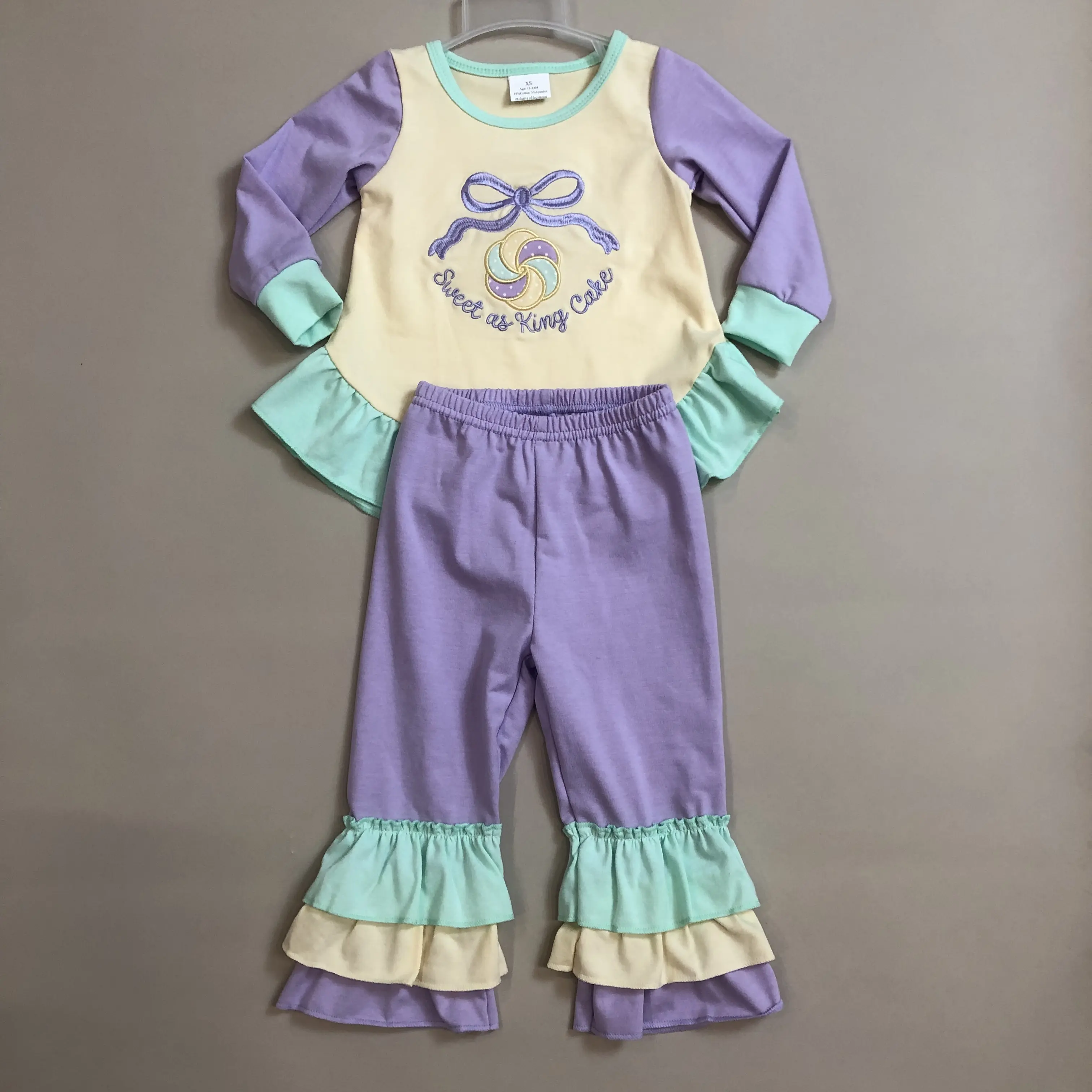Kids Girl Mardi Gras Clothes Bows Sweet As King Cake Embroidery Girl Winter Clothing Set Pants Outfit