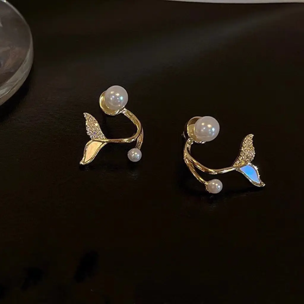 SR Pearl CO. Freshwater Pearl Plug Earring Women Elegent Style Everyday Wear women gift