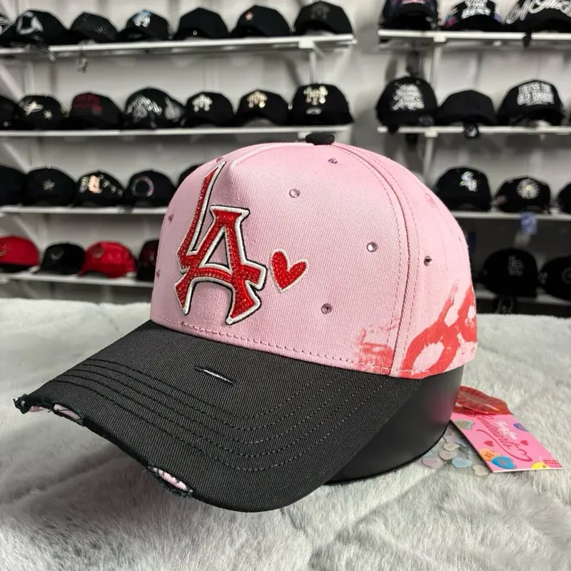 31 Hats modelo "LA Sweethearts" colección de San Valentín