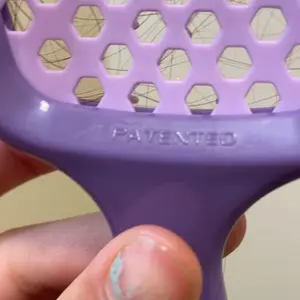 Product Review of Unbrush Detangling Hair Brush by FHI Heat from D**1