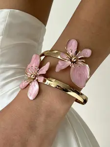 Bohemian Flower Open Bracelet, Drop Oil Twin Flowers Ring, Vacation Wedding Style Accessory, Elegant Jewelry for Women