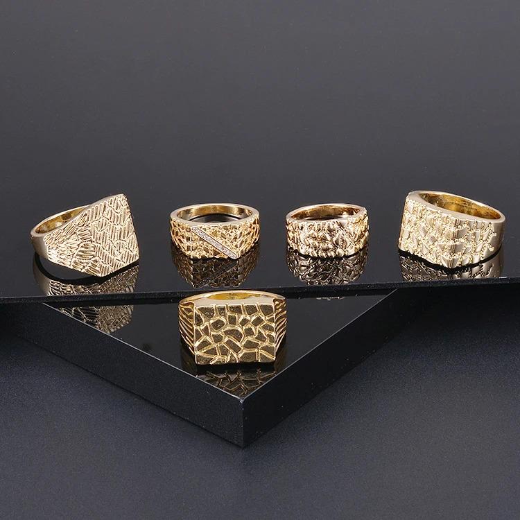 Gold Signet Ring for Men | Bold Vintage Fashion Jewelry Gold Signet Ring for Men | Bold Vintage Fashion Jewelry
