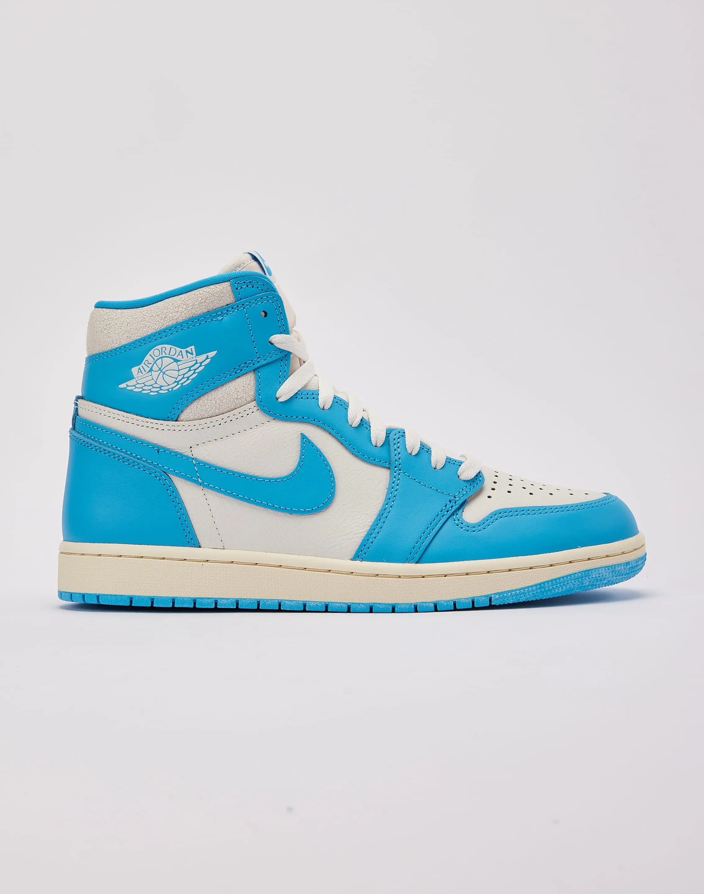 Mens Jordan Air Jordan 1 Retro High OG 'UNC Reimagined'