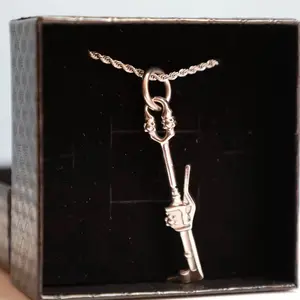 ️ Oxygen & Acetylene Torch Necklace – Welders’ Edition