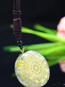 Unisex Crystal Necklace Pendant, Good Luck and Wealth Charm, Stylish Jewelry Accessory for Men & Women, Perfect Gift Idea