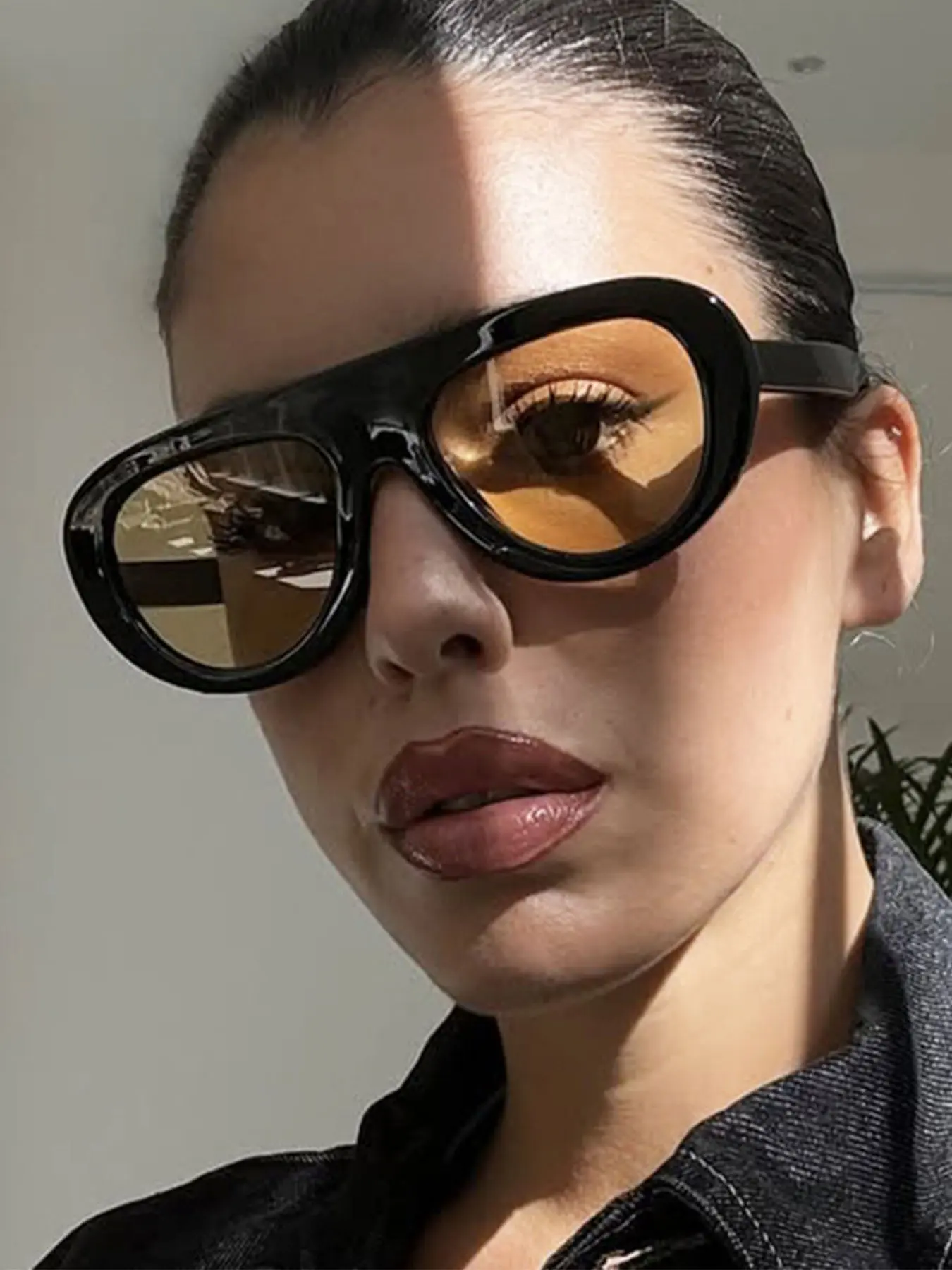 Unisex Casual Fashion Wrap Around Sunglasses, Durable and Stylish, Uv400 Protection, PC Frame, Uv Blocking Sunglasses, Perfect for Daily Wear, Travel, Parties, Stage Performances, Trendy Casual Sunglasses
