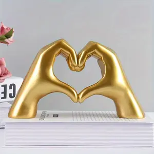 Creative Hand & Heart Shaped Statue, 1 Count Modern Desktop Decoration, Home Decor Supplies for Living Room Bedroom Bookshelf Display, Ornaments, Home Decor Accessory