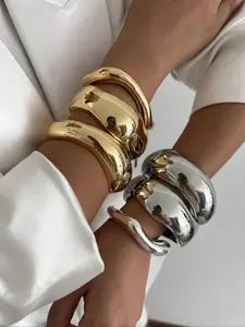 Punk Style Irregular Wide Band Cuff Bangle, Fashionable Minimalist Bracelet for Women & Girls, Trendy All-match & Exquisite Jewelry for Birthday Gift