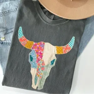 Comfort Colors Cow Skull Faux Patchwork Tee, Cute Cottagecore Bright TShirt, Faux Fabric Applique T-Shirt, Vintage Quilt Style Grandma Core, Preppy Tee