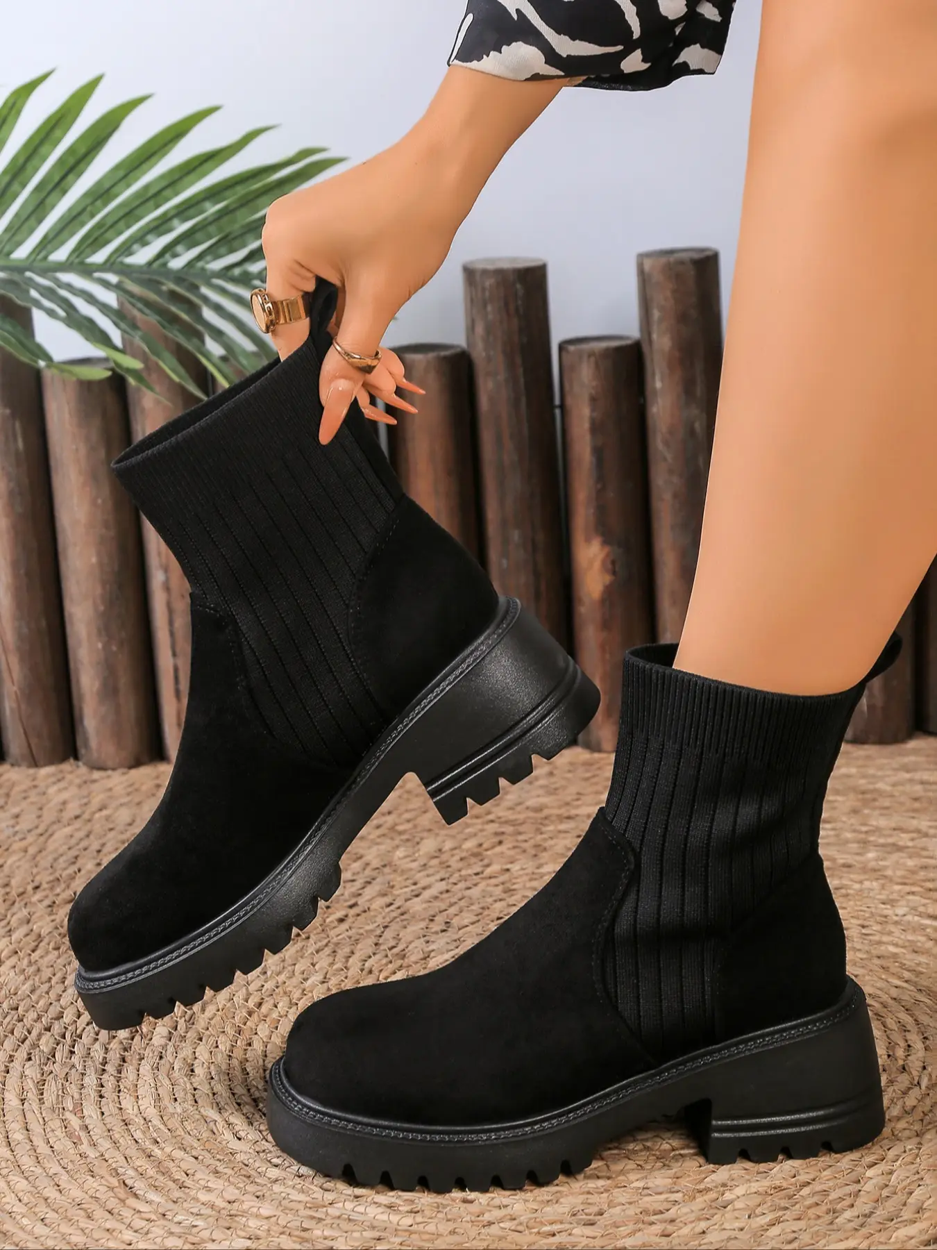 Women's Knitted Elastic Boots, Patchwork Design Round Toe Chunky Heel Comfortable Ankle Boot, Fashionable Casual Wear for Fall/winter, Winter Shoes