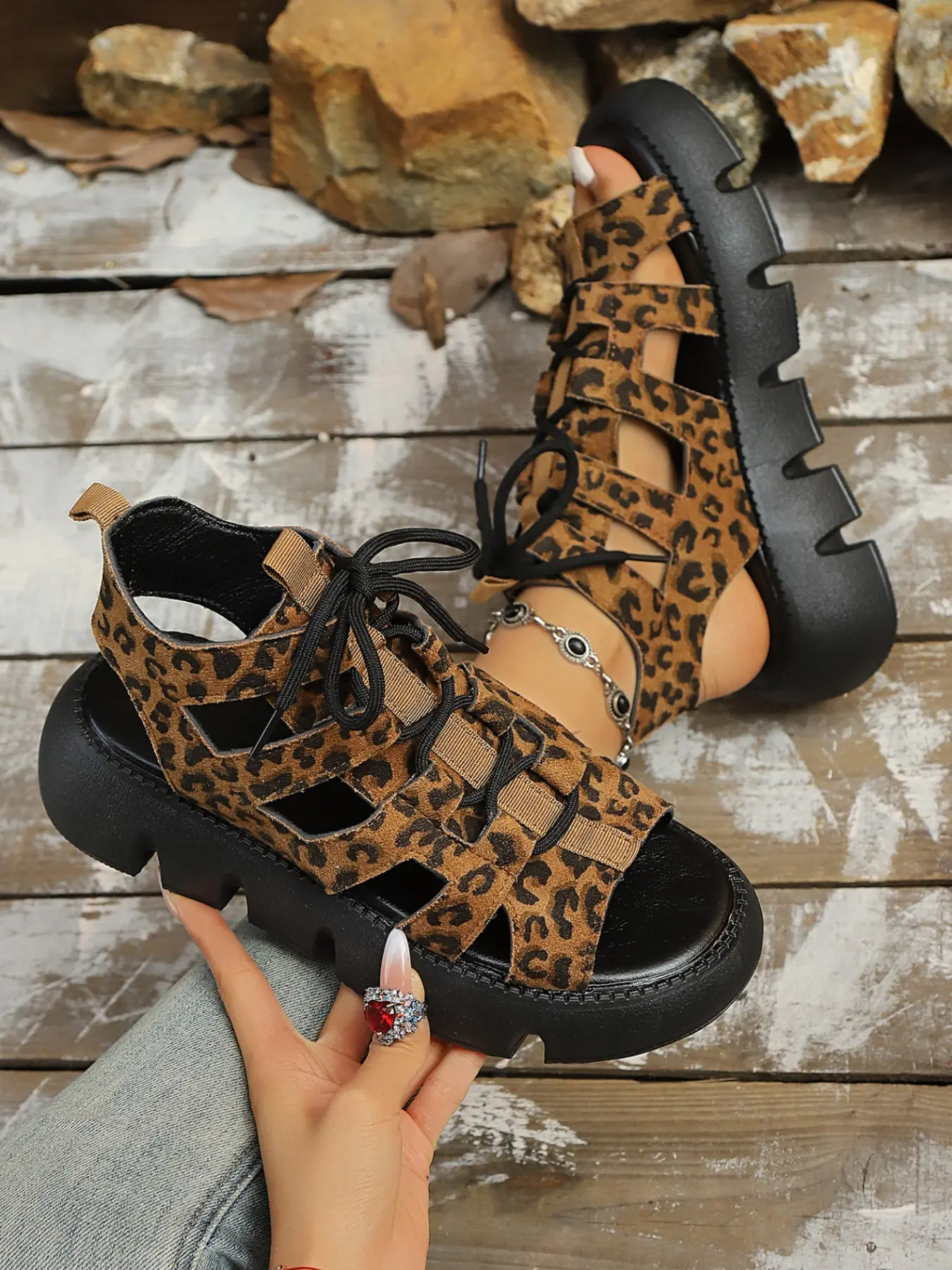 Summer Essential Leopard Print Hollow Out Thick Sole Roman Sandals, Stylish Casual Footwear for Outdoor Wear, Perfect for Any Occasion