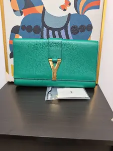 Pre-owned Yves Saint Laurent leather Clutches & Wristlets KY00844 Saint Laurent (YSL) Classic Y Clutch