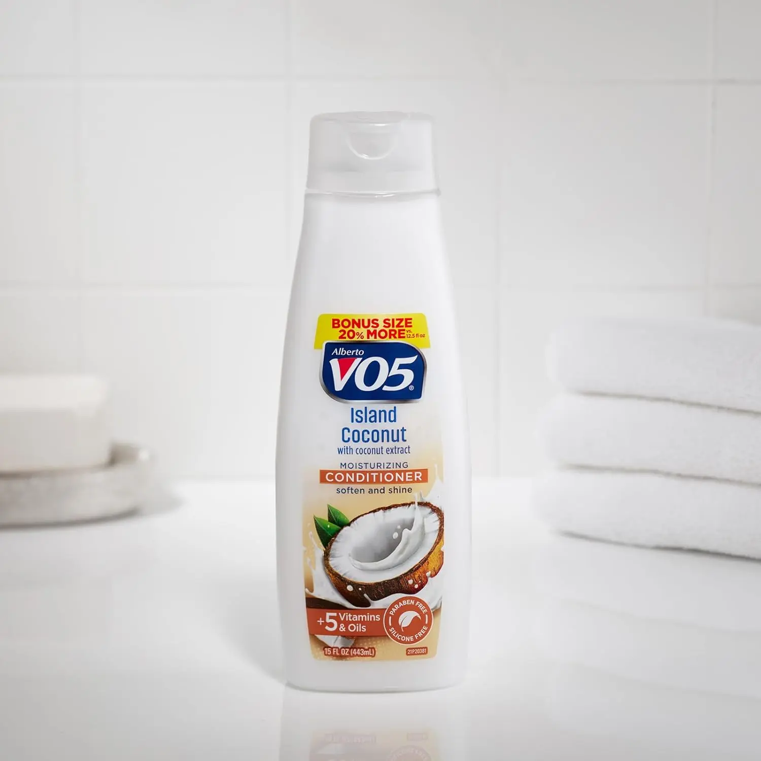 VO5 Silky Experience Island Coconut Conditioner - Scented Aromatic Haircare Moisturizer with Vitamins, Rosemary, Sunflower, Chamomile, 12.5 Oz (Any Packaging May Vary)