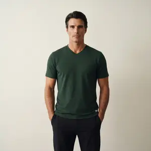 Cumulus V-Neck T-Shirt - Pine Grove