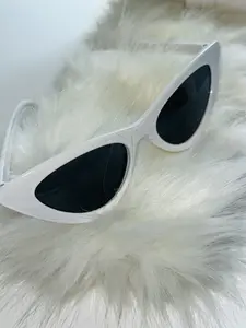 Sunglasses White Nessa Sakura