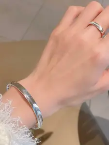 Silver Color Cat Eye Bangle for Women, Boho Style All-Over Print Bracelet, Copper Chain, Fashionable Accessory for All Seasons