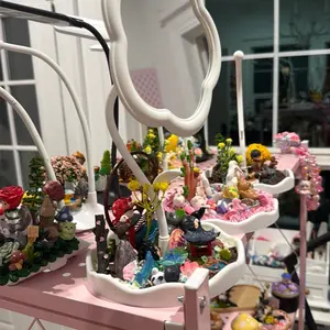 Decoden Art Mirror