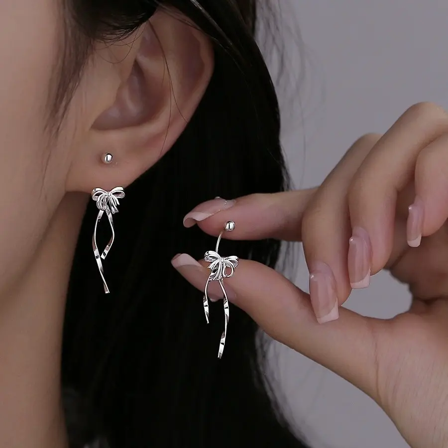[New Product Offer] Ribbon Bow Earrings for Women Summer New Twist Simple Fashion High-end Earrings Sweet and Cute