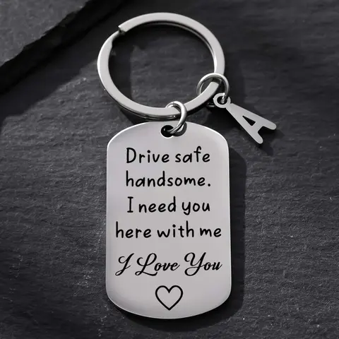 "I Need You Here" Stainless Steel Trucker Keychain - 5cm/1.97inch*2.8cm/1.1inch, Men's Fashion Accessory, Cute Gifts for BF, Unique Valentine's Day/Anniversary Gifts