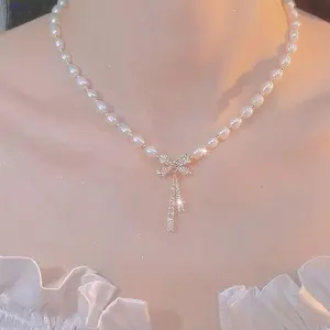 1pc Elegant Faux Pearl Necklace for Women with  Bow Pendant, Sexy Choker Collar, Versatile for Daily Wear and Parties, Perfect for Valentine'S Day Gift