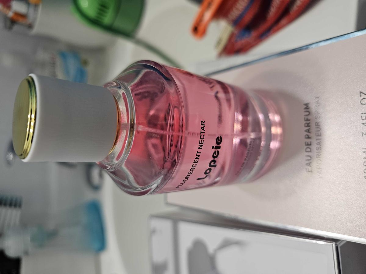 Item: Fluorescent Nectar