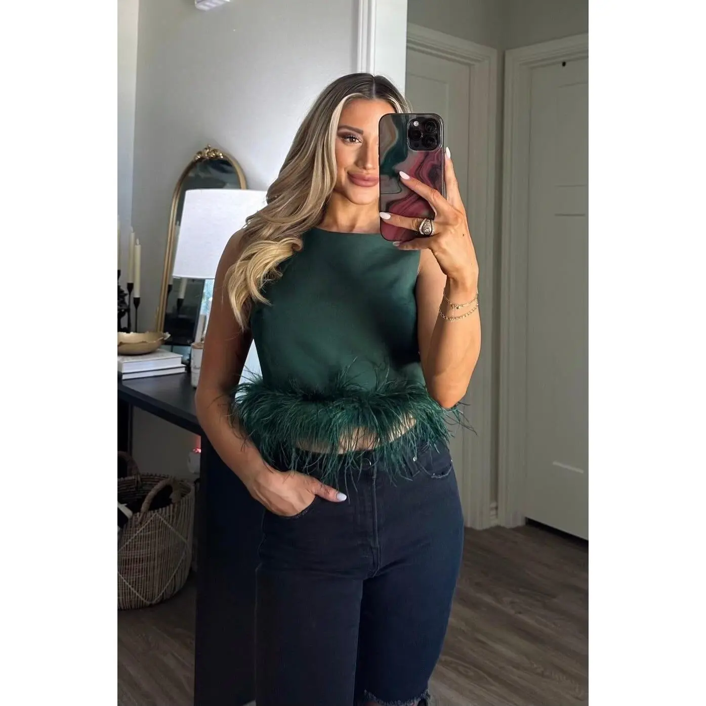 Chic Fun Feather Crop Top: Emerald