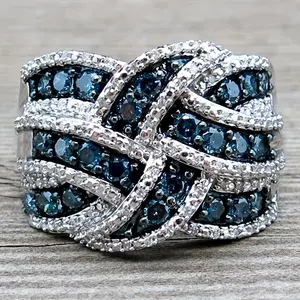 Women's Wide Face Stackable Rings - Exaggerated Entwined Classic Design, Elegant Luxury Gift for Romantic Occasions