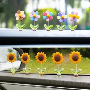 5 Pcs Sunflower Shaking Head Car Dashboard Ornament, Creative Solar Powered Swing Flower Decor, Cute Aesthetic Car Center Console Decoration, Stylish Auto Interior Accessory for Car Decor & Gift