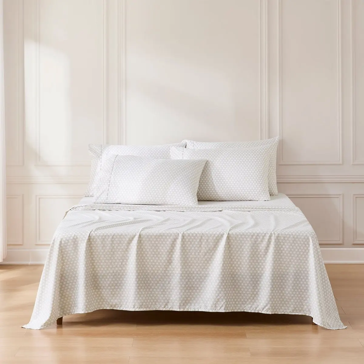 Lush Decor Eternity Sheet Set - Soft Microfiber 4-Piece Set with Geometric Diamond Pattern for Traditional Art Deco Mid Century Modern Style - OEKO-TEX Certified Machine Washable